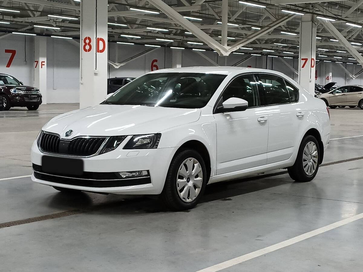 Skoda Octavia 2019 года с пробегом. Посмотреть фото