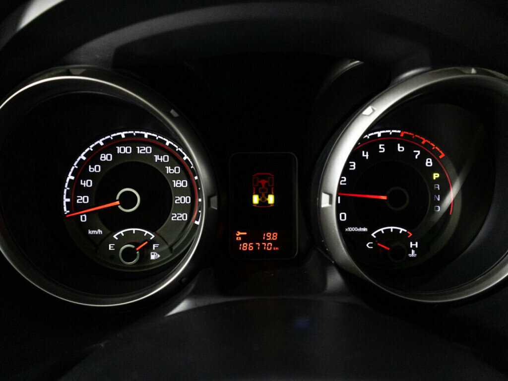 Mitsubishi Pajero 2014 года с пробегом. Фото: #11