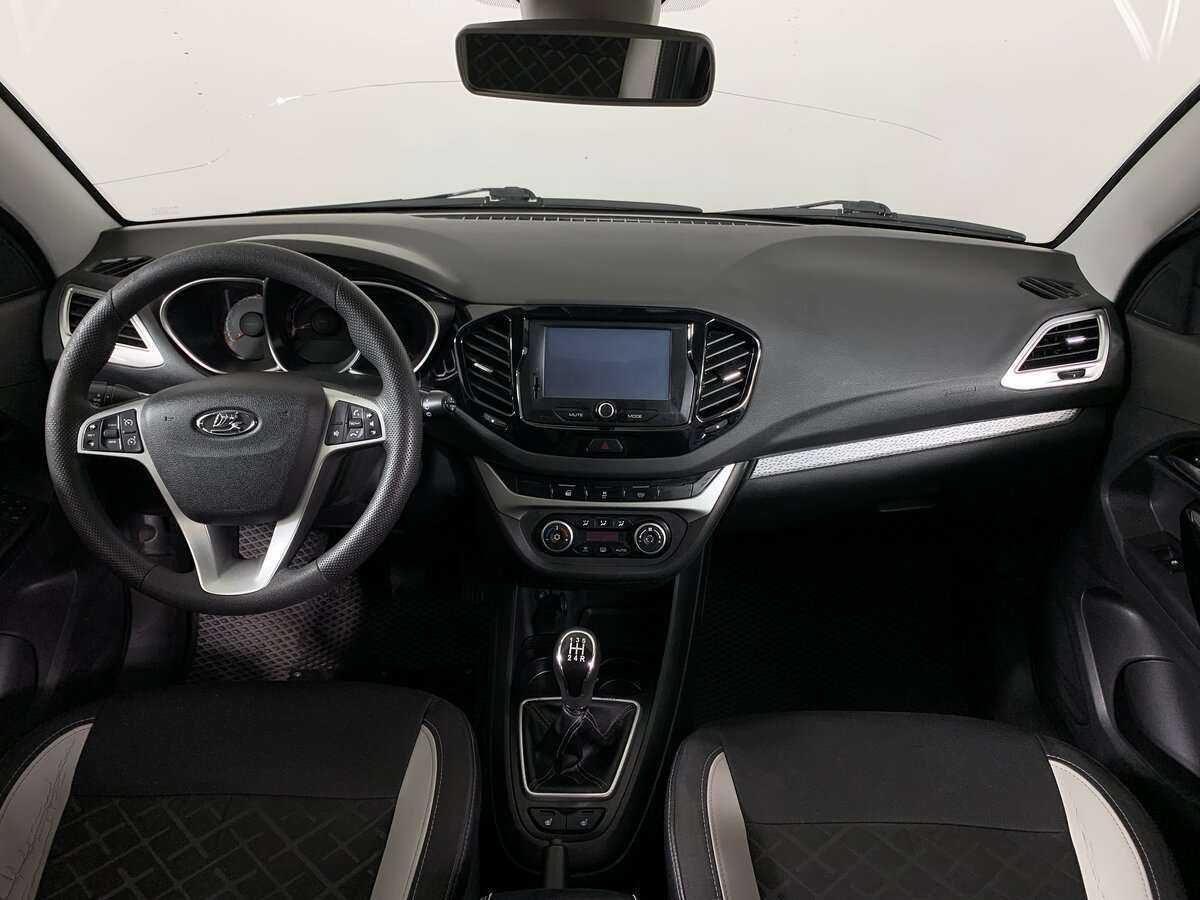 Lada (ВАЗ) Vesta 2018 года с пробегом. Фото: #9