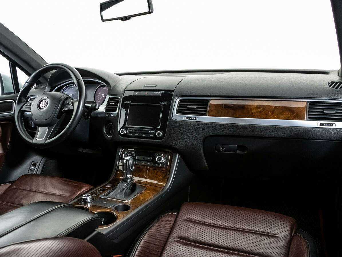 Volkswagen Touareg 2012 года с пробегом. Фото: #6