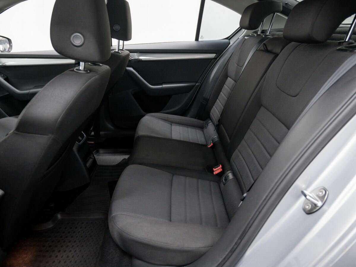 Skoda Octavia 2013 года с пробегом. Фото: #12