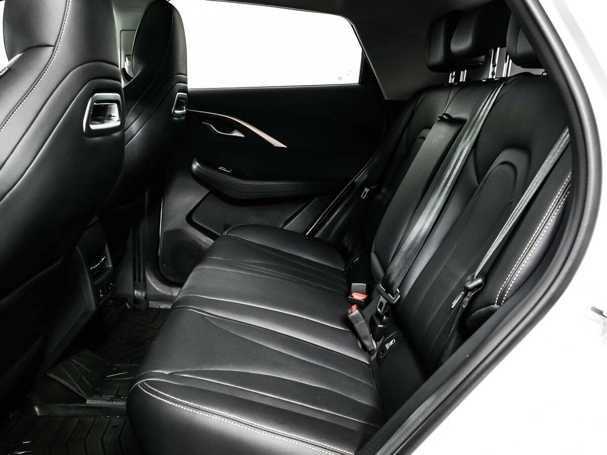 OMODA C5 2023 года с пробегом. Фото: #11