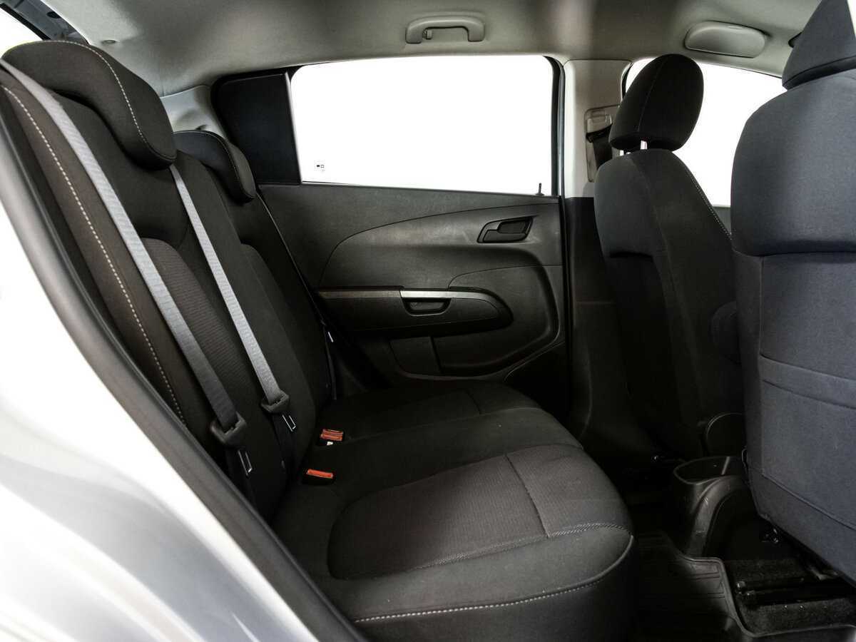 Chevrolet Aveo 2013 года с пробегом. Фото: #17