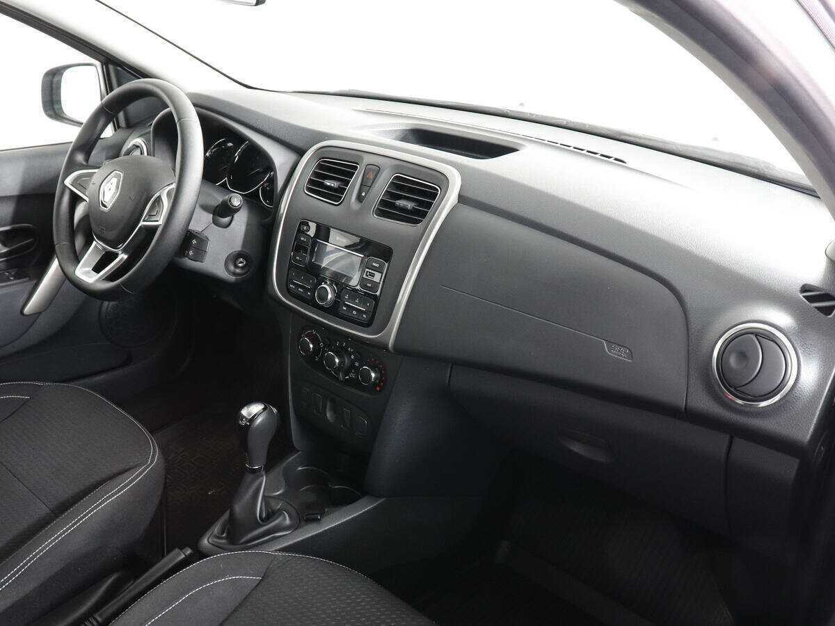 Renault Logan 2022 года с пробегом. Фото: #9