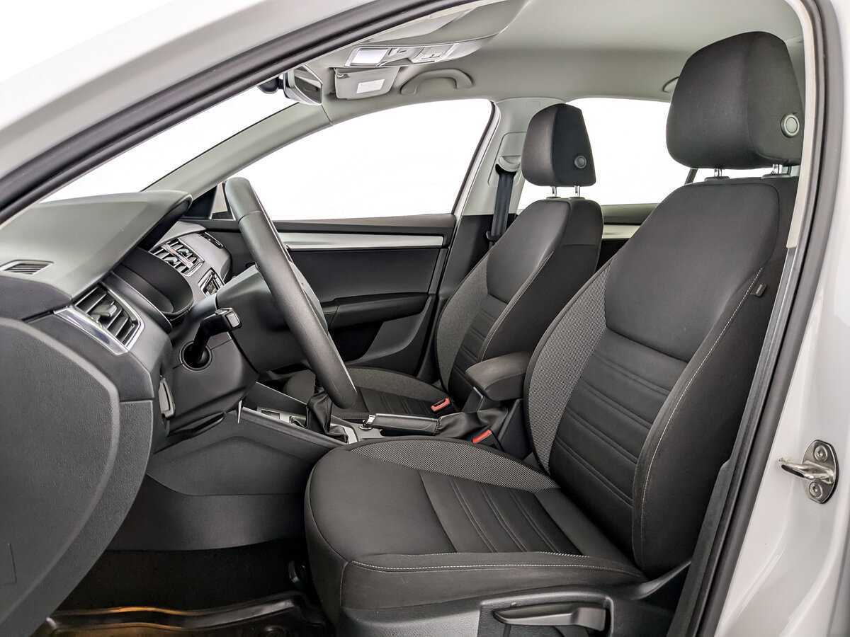 Skoda Octavia 2019 года с пробегом. Фото: #15