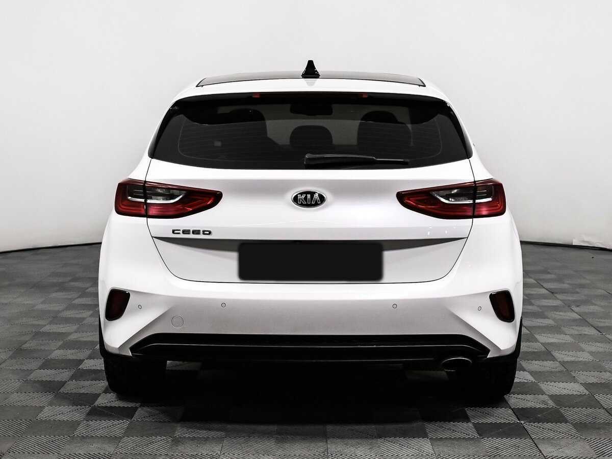 Kia Ceed 2019 года с пробегом. Фото: #5