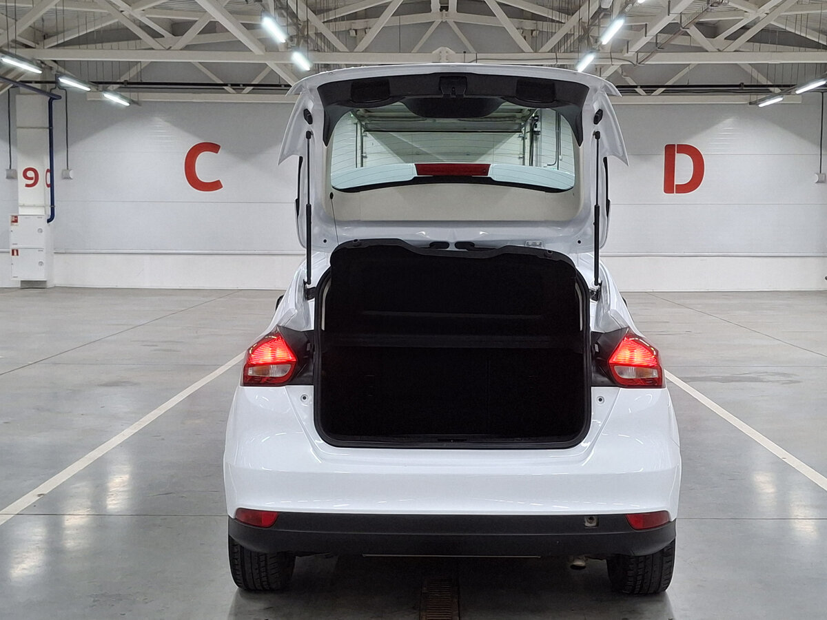 Ford Focus 2018 года с пробегом. Фото: #9