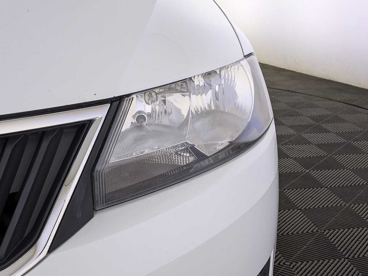 Skoda Rapid 2017 года с пробегом. Фото: #10