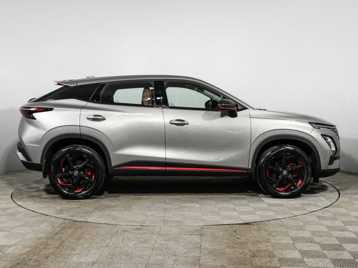 OMODA C5 2023 года с пробегом. Фото: #3