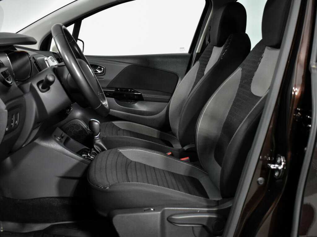 Renault Kaptur 2019 года с пробегом. Фото: #11