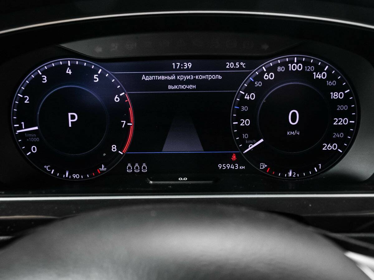 Volkswagen Tiguan 2018 года с пробегом. Фото: #9