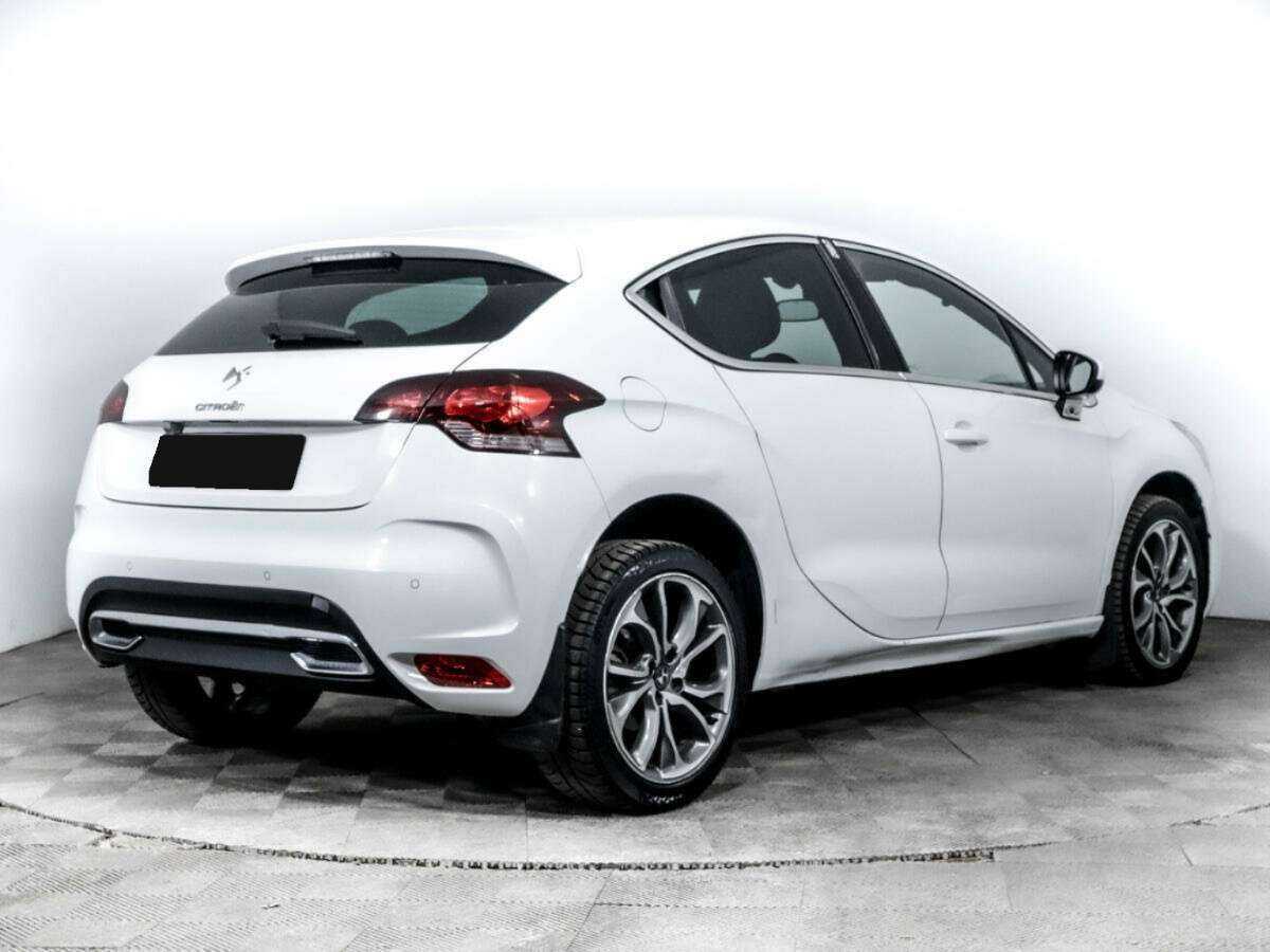 Citroen DS4 2013 года с пробегом. Фото: #3