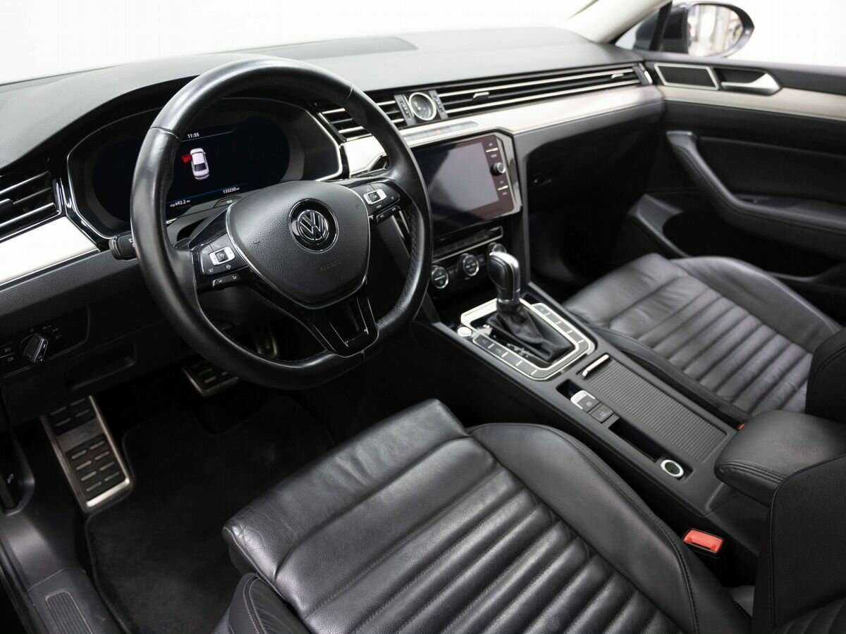 Volkswagen Passat 2019 года с пробегом. Фото: #6