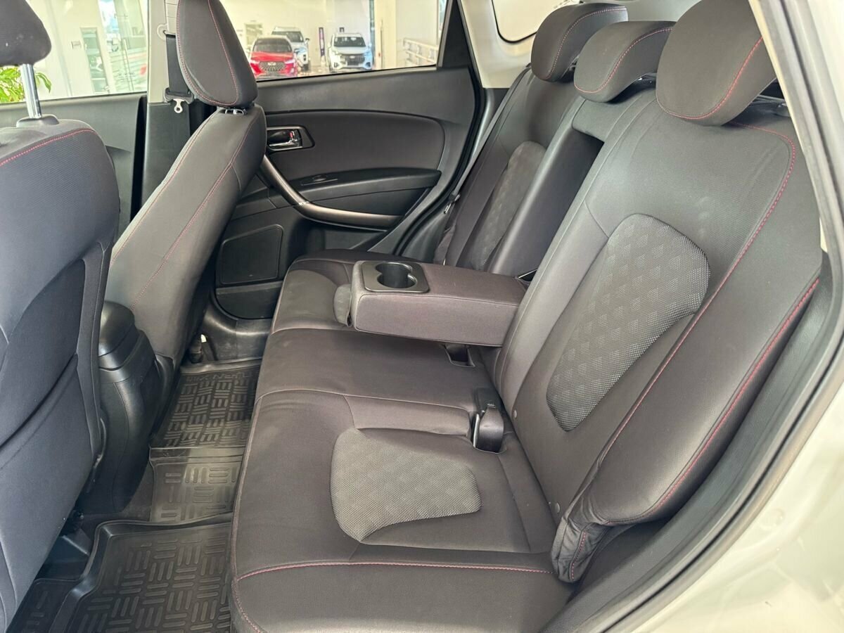 FAW Besturn X80 2017 года с пробегом. Фото: #23