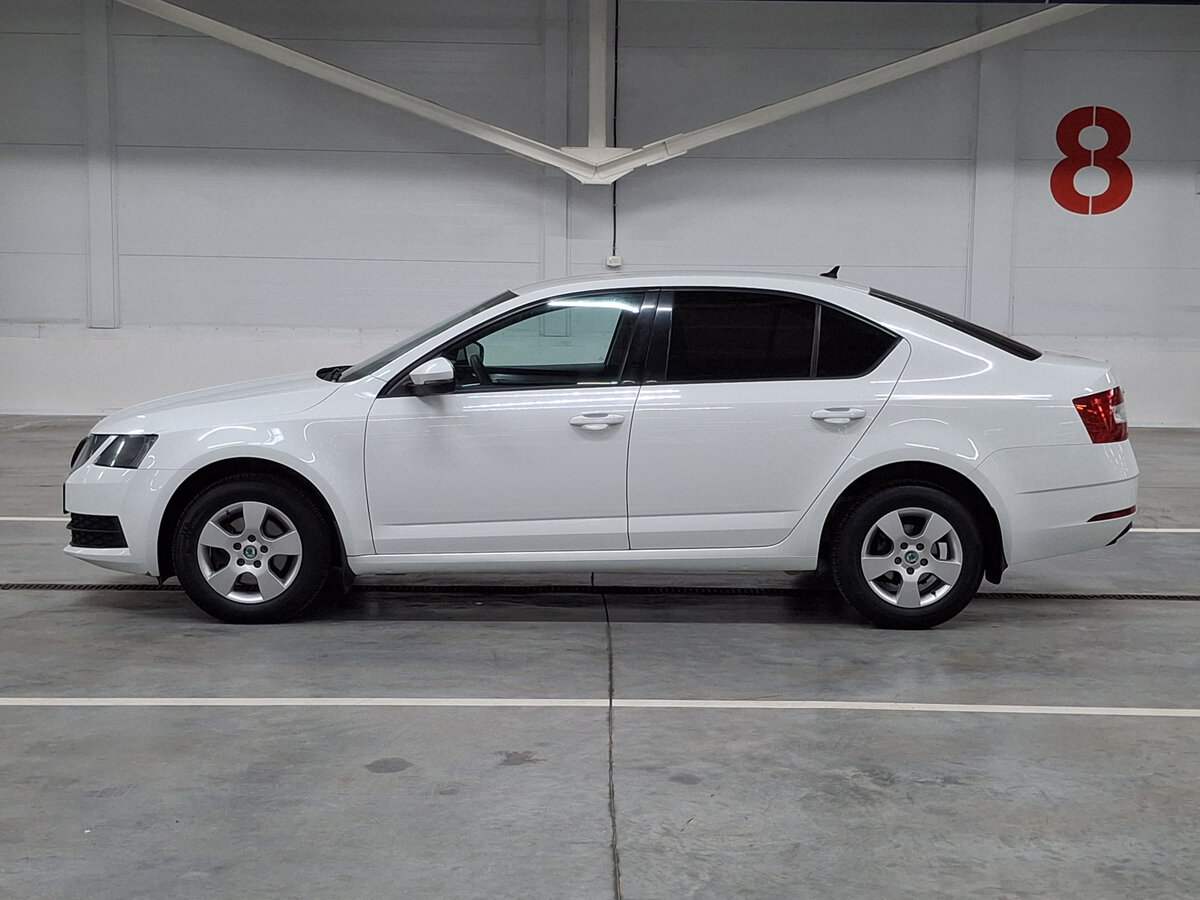 Skoda Octavia 2018 года с пробегом. Фото: #7