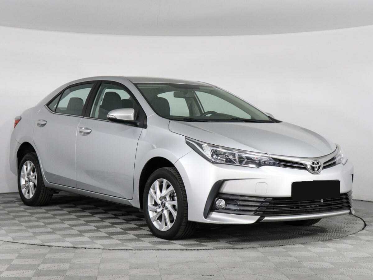 Toyota Corolla 2017 года с пробегом. Фото: #2