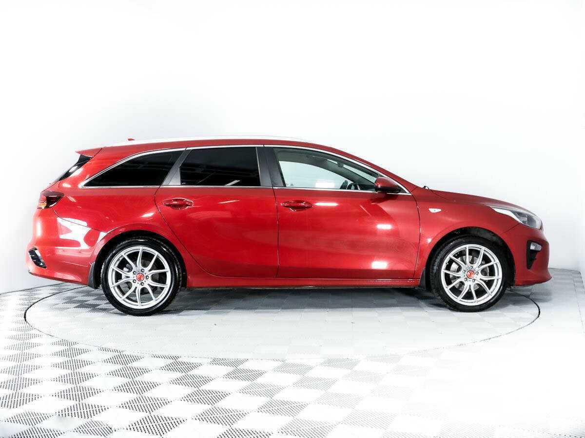 Kia Ceed 2019 года с пробегом. Фото: #3