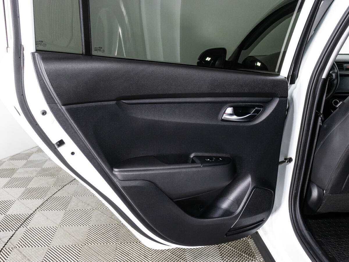 Kia Rio 2020 года с пробегом. Фото: #25