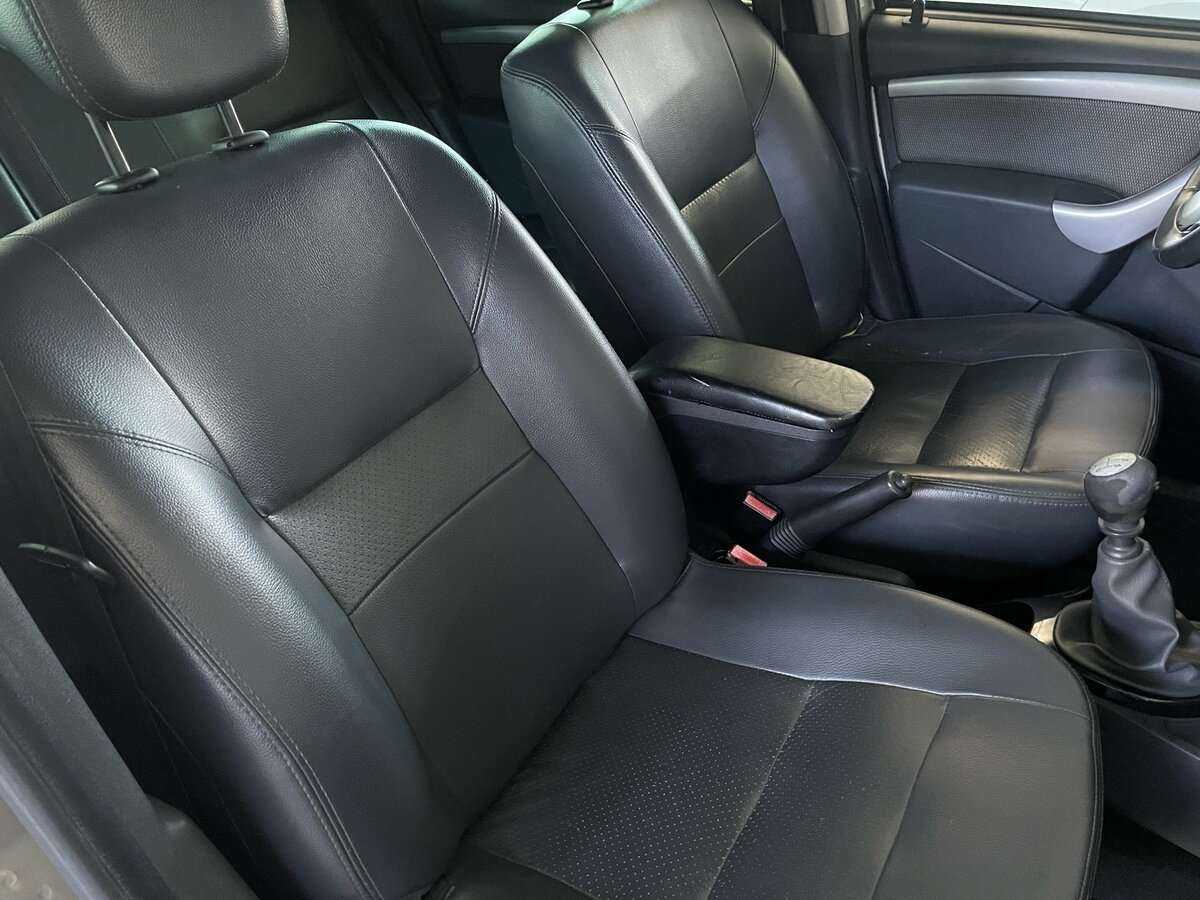 Renault Duster 2013 года с пробегом. Фото: #13