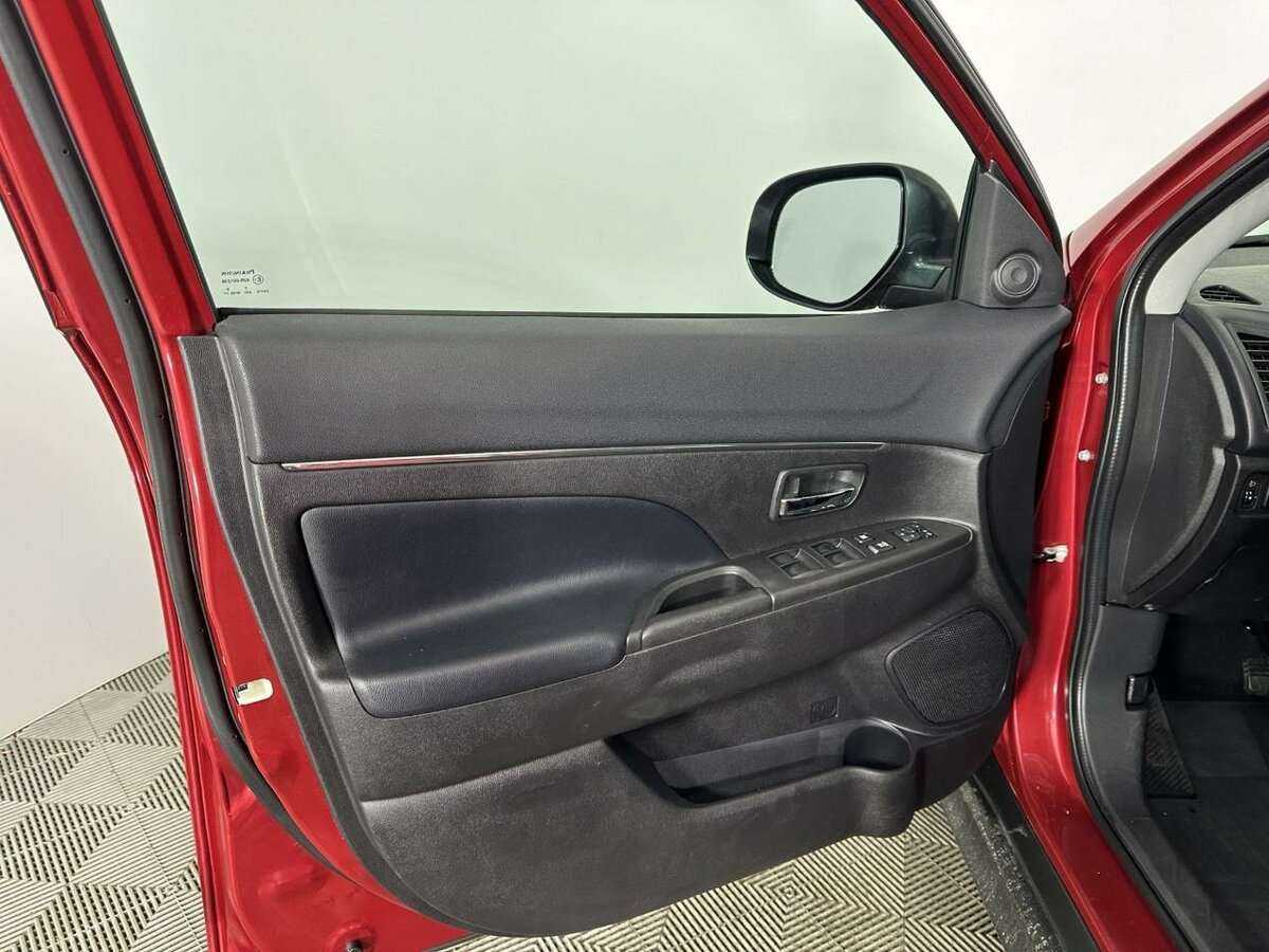 Mitsubishi ASX 2014 года с пробегом. Фото: #7