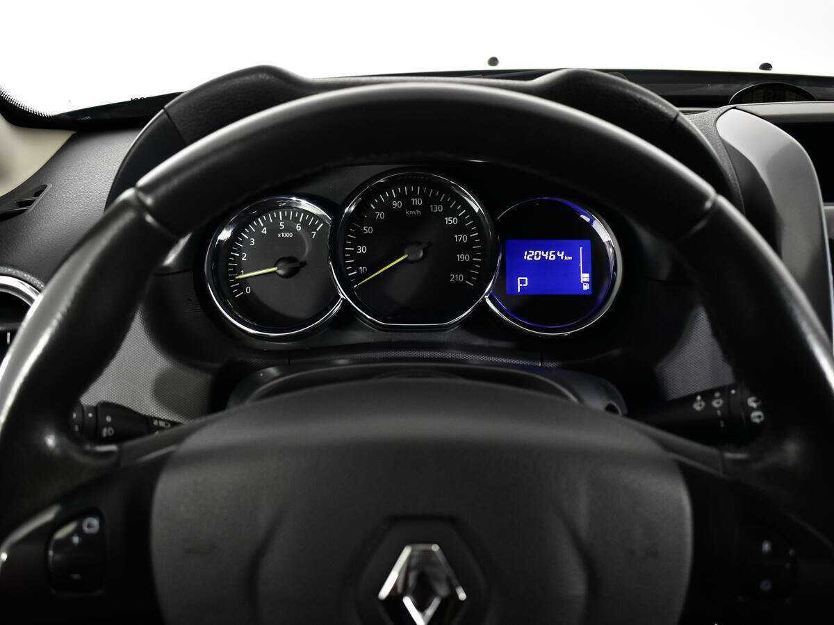 Renault Duster 2016 года с пробегом. Фото: #10