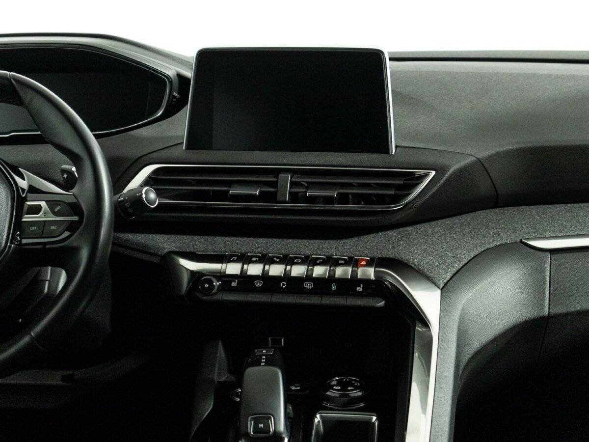 Peugeot 3008 2017 года с пробегом. Фото: #13