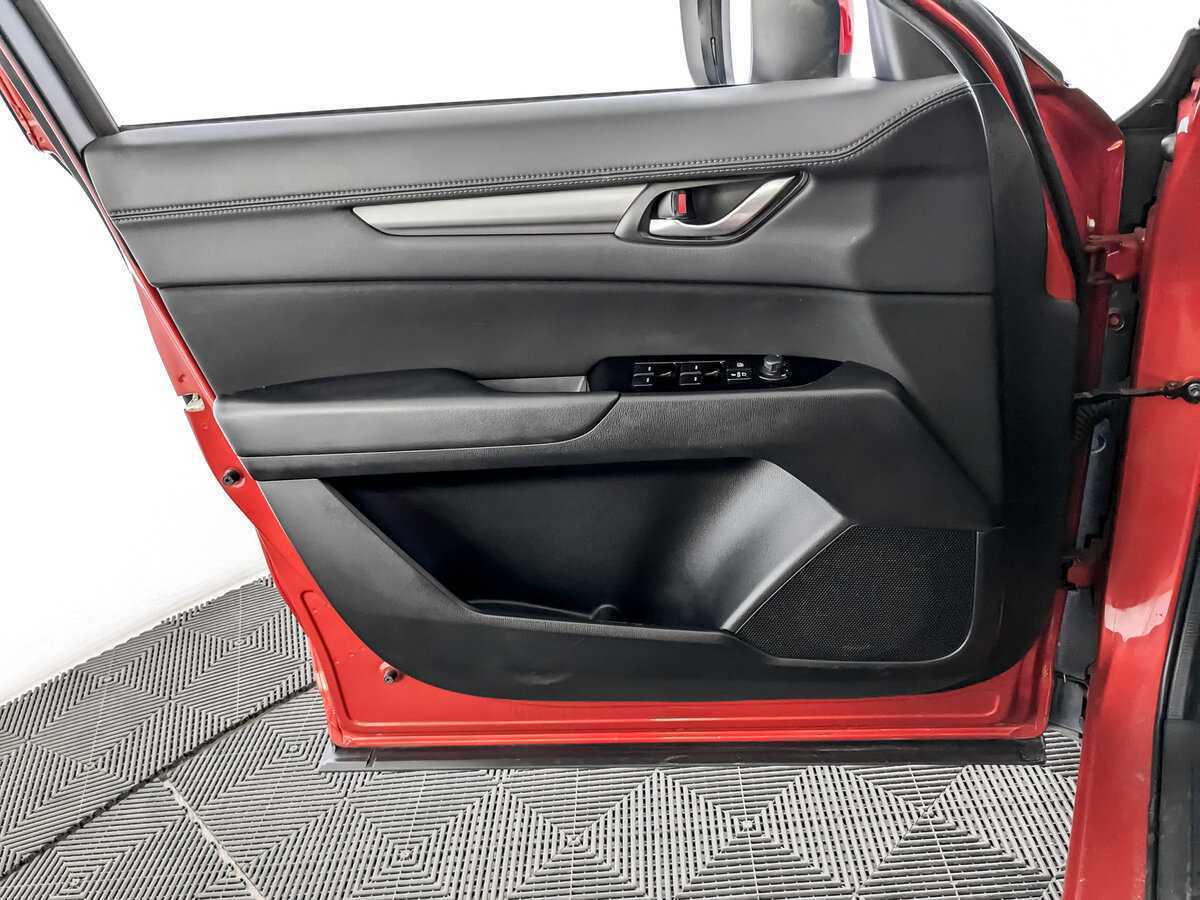 Mazda CX-5 2019 года с пробегом. Фото: #18