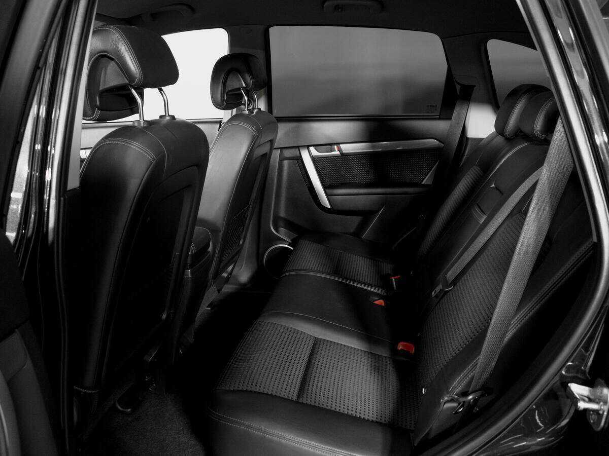 Chevrolet Captiva 2013 года с пробегом. Фото: #9