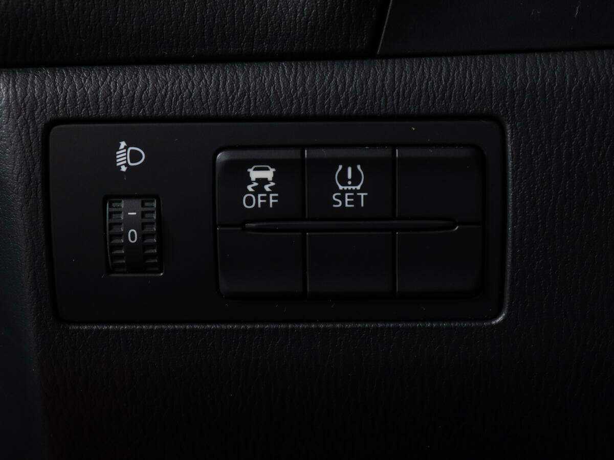 Mazda 3 2014 года с пробегом. Фото: #15