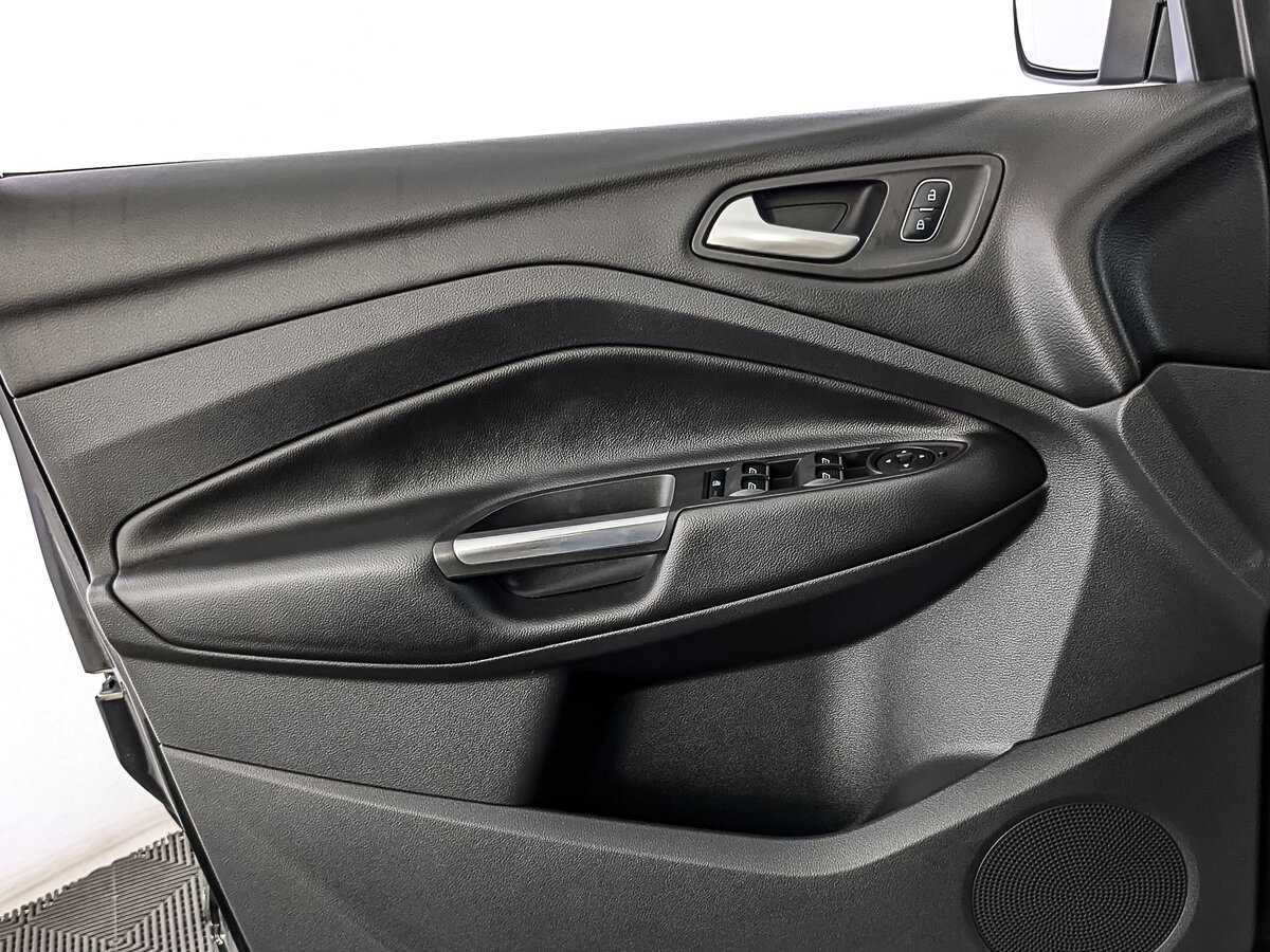 Ford Kuga 2016 года с пробегом. Фото: #18