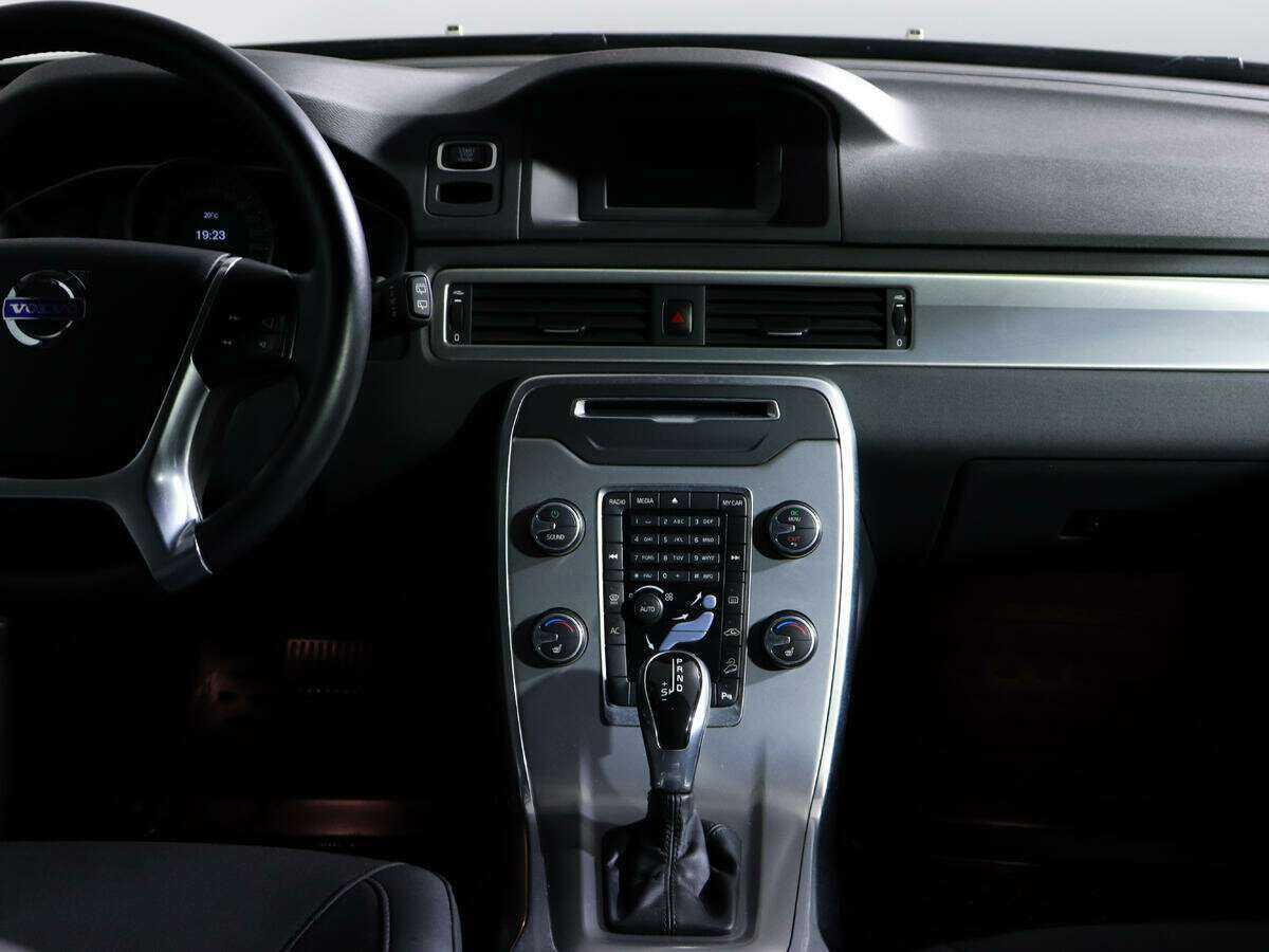 Volvo XC70 2014 года с пробегом. Фото: #10