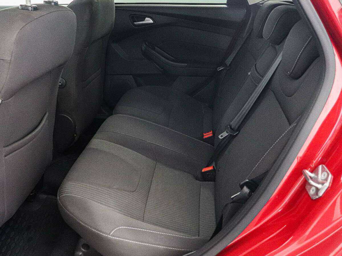 Ford Focus 2012 года с пробегом. Фото: #7