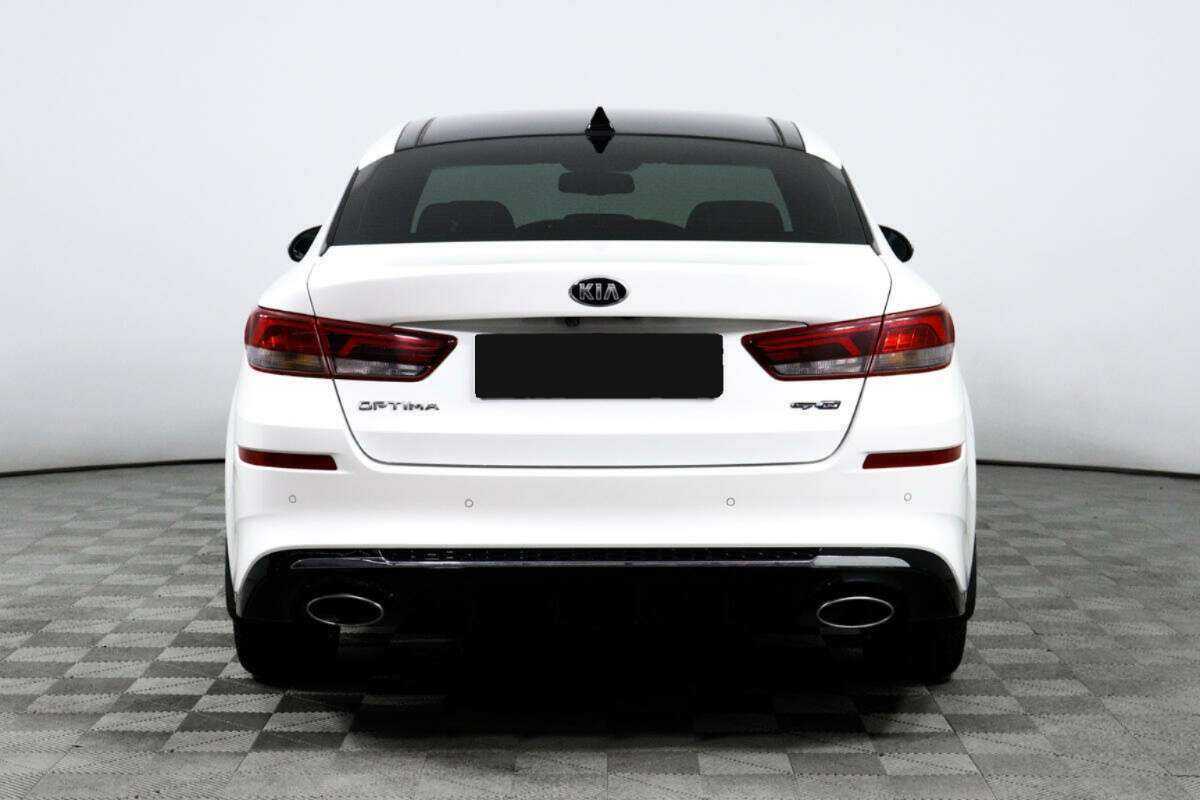 Kia Optima 2018 года с пробегом. Фото: #5