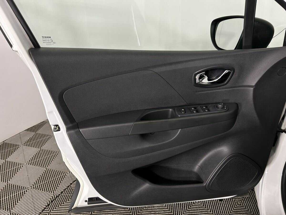 Renault Kaptur 2018 года с пробегом. Фото: #7