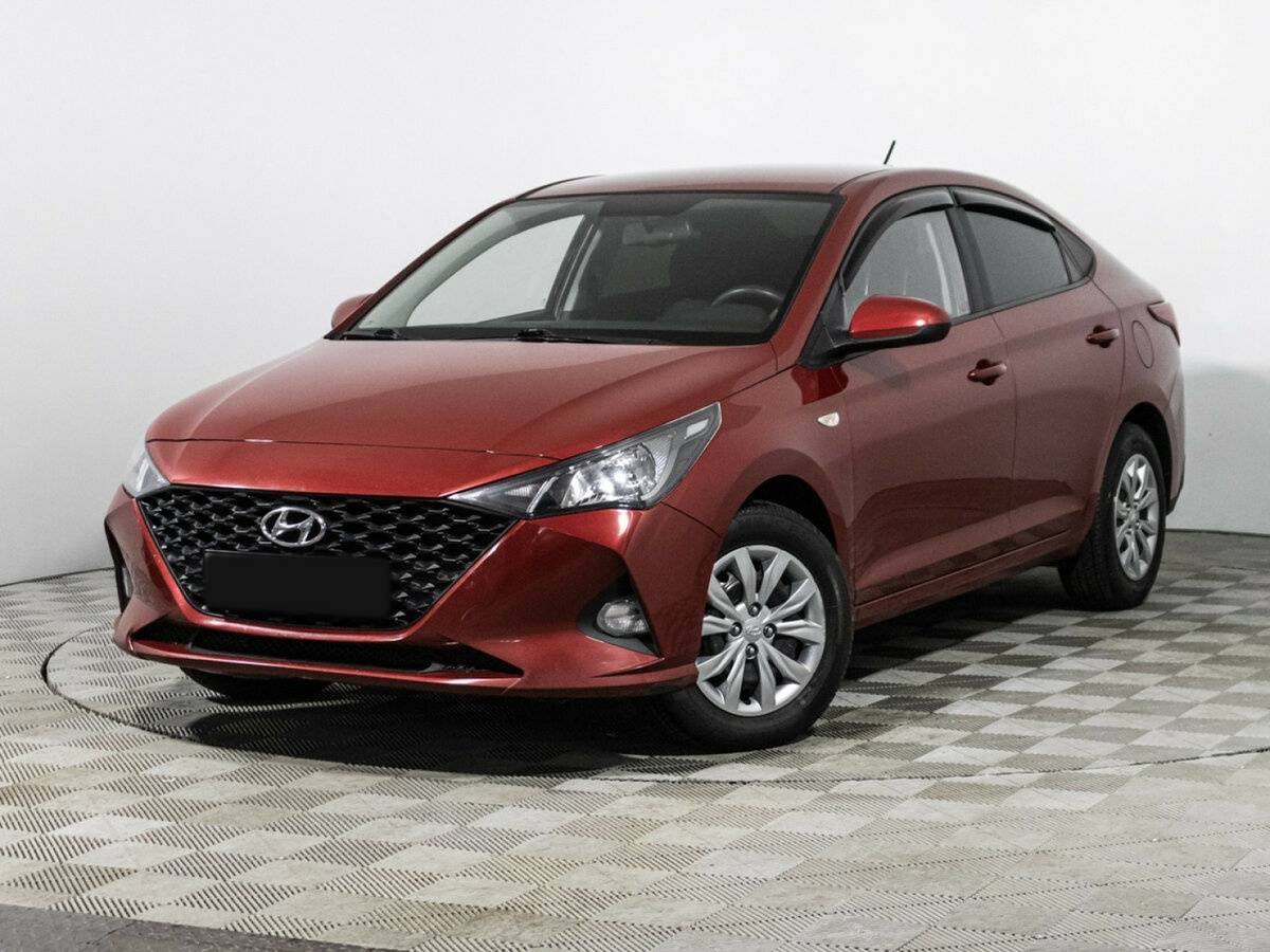 Hyundai Solaris 2021 года с пробегом. Посмотреть фото