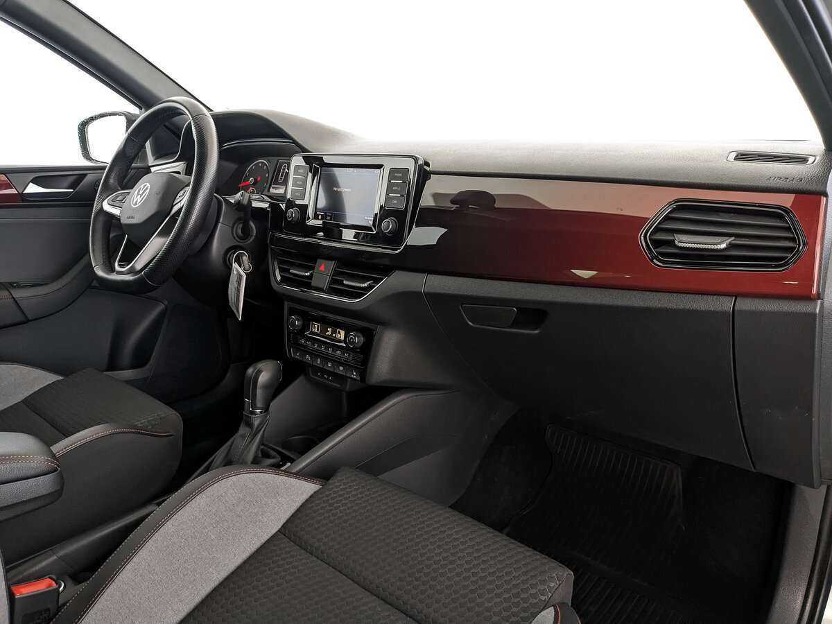 Volkswagen Polo 2021 года с пробегом. Фото: #8