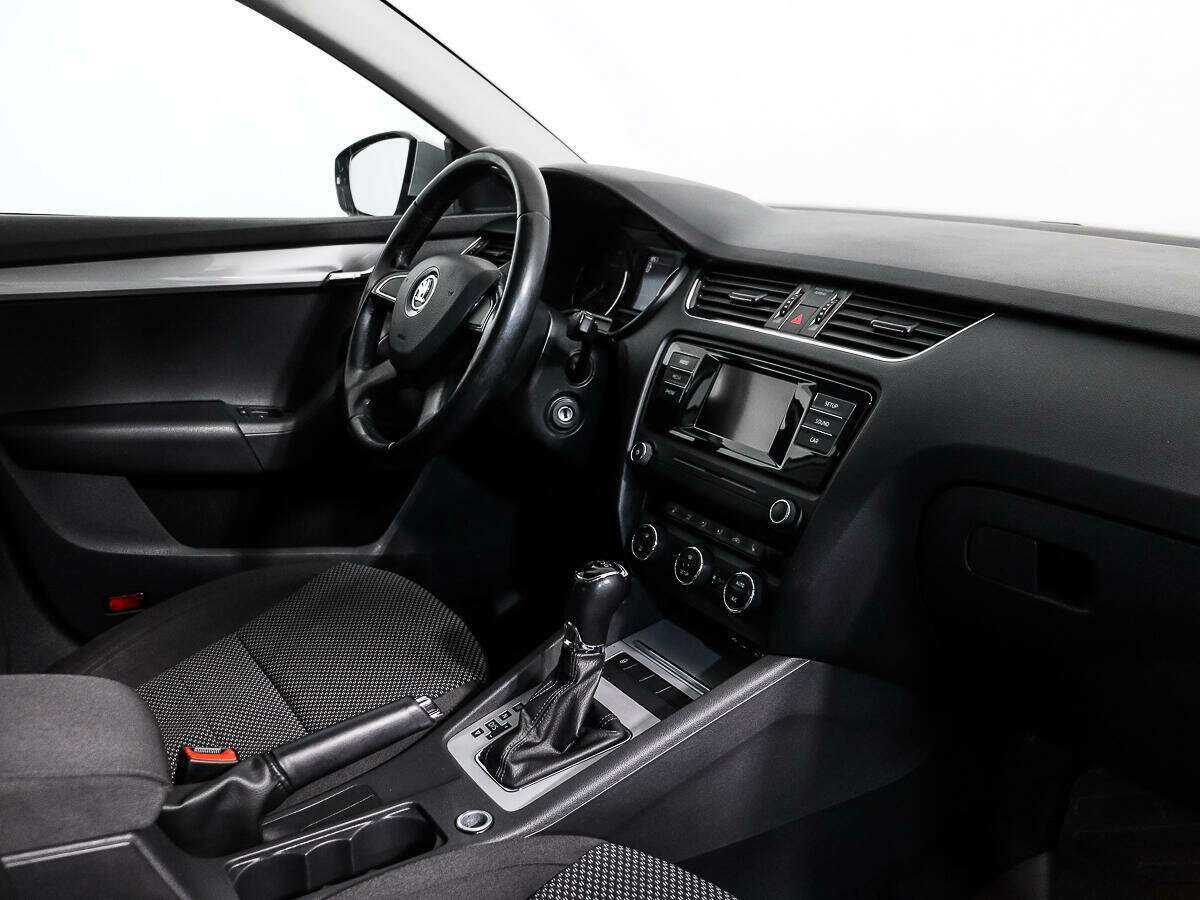 Skoda Octavia 2015 года с пробегом. Фото: #10