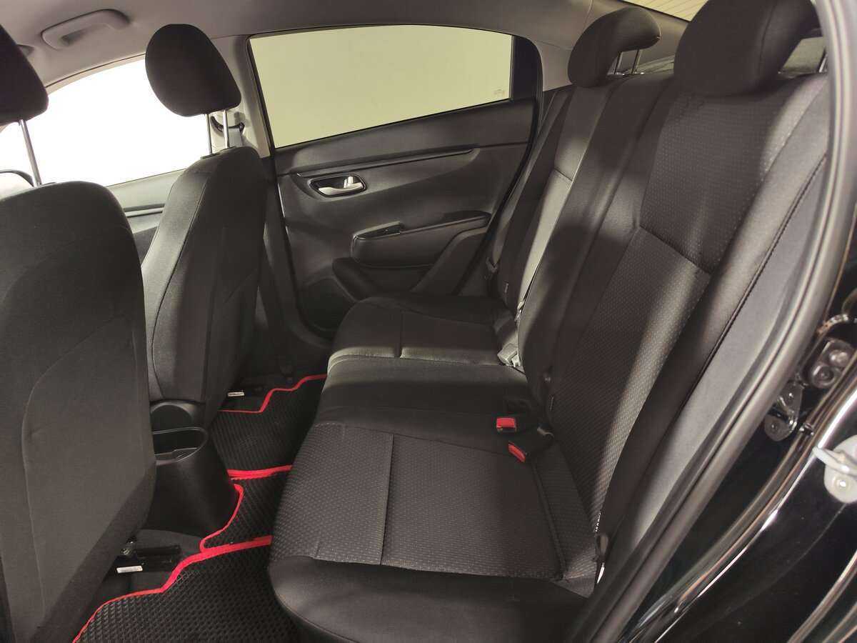 Kia Rio 2021 года с пробегом. Фото: #8