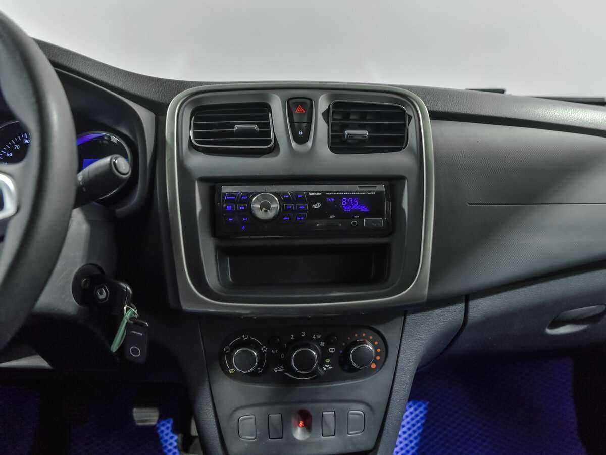 Renault Logan 2018 года с пробегом. Фото: #8