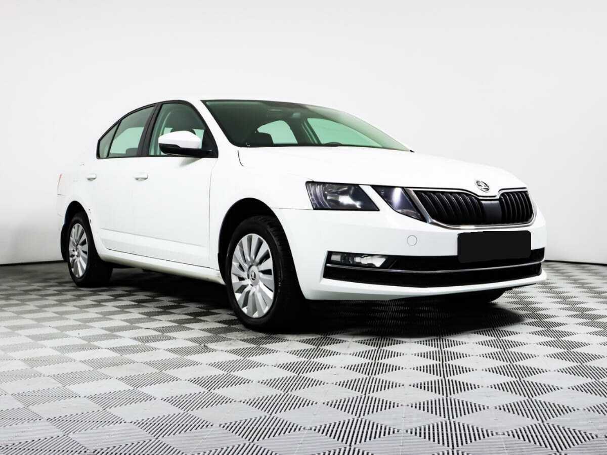 Skoda Octavia 2018 года с пробегом. Фото: #2