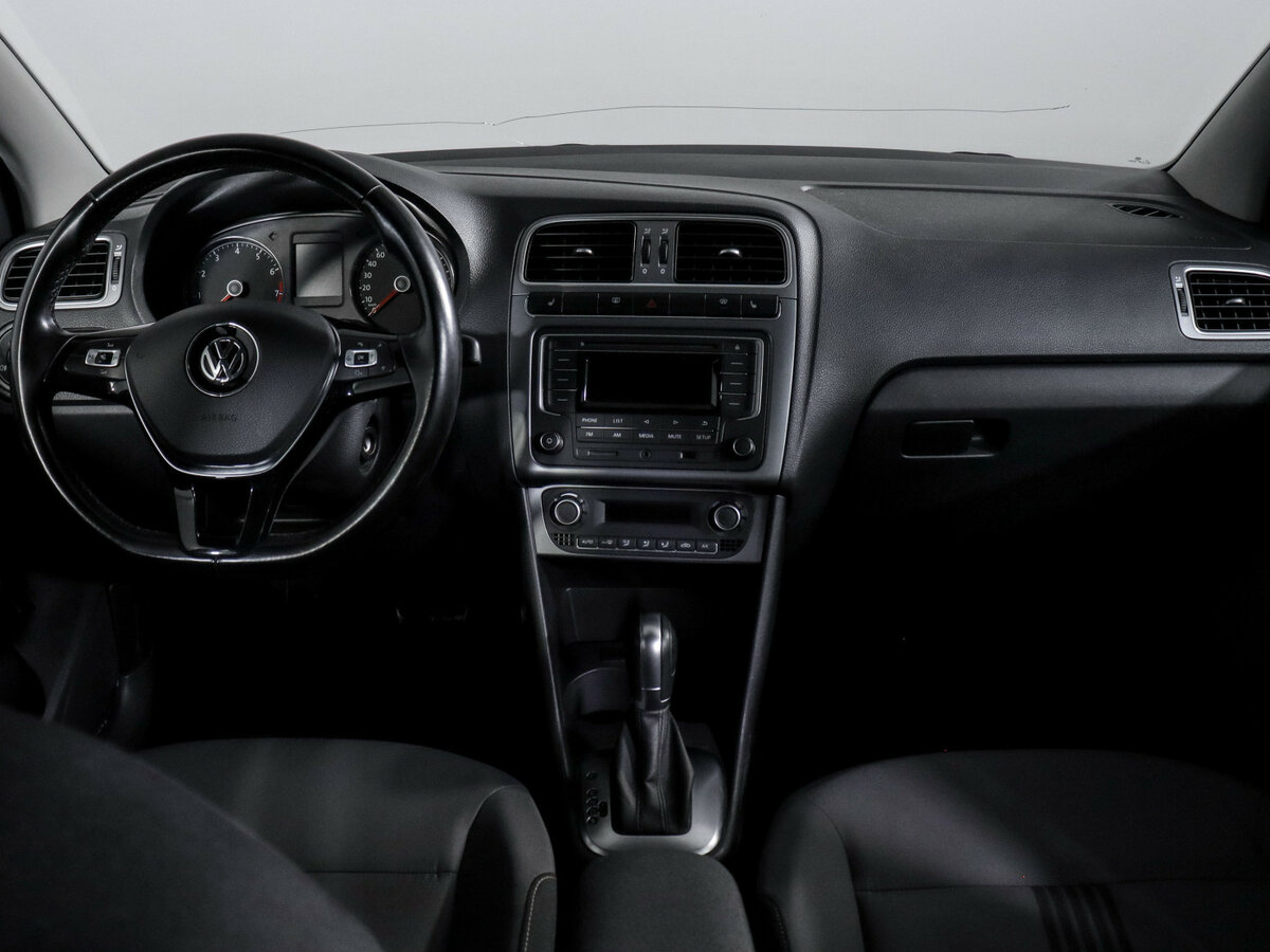 Volkswagen Polo 2016 года с пробегом. Фото: #9