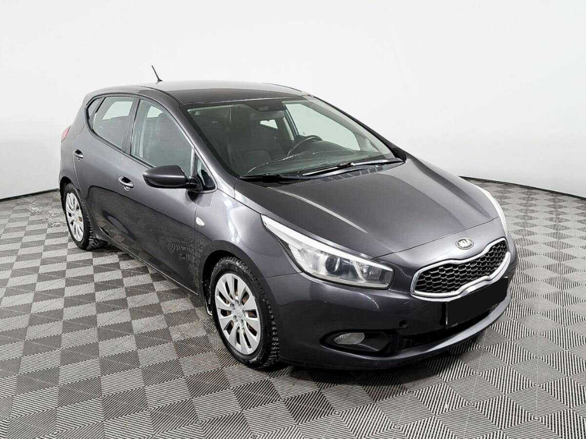 Kia Ceed 2013 года с пробегом. Фото: #2