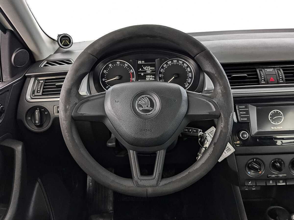 Skoda Rapid 2017 года с пробегом. Фото: #20