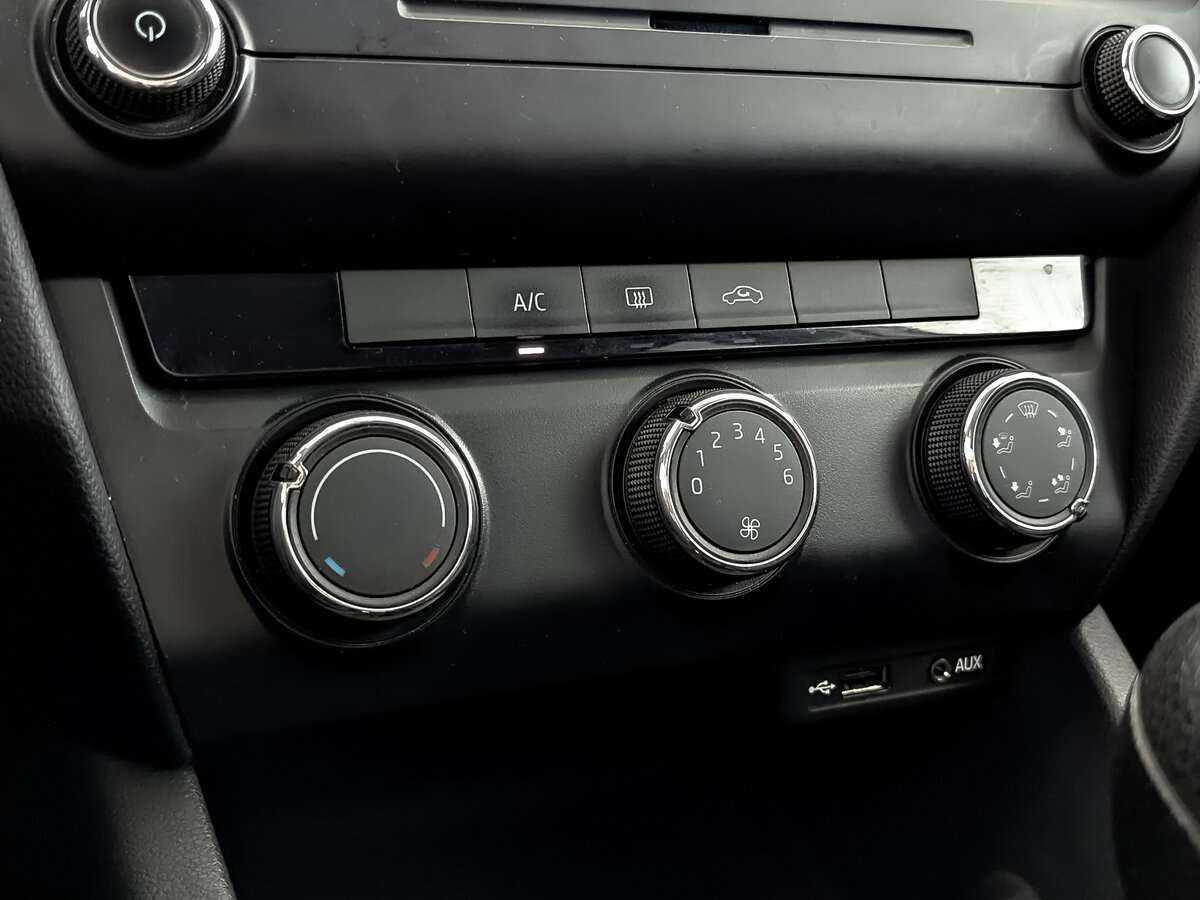 Skoda Octavia 2015 года с пробегом. Фото: #16