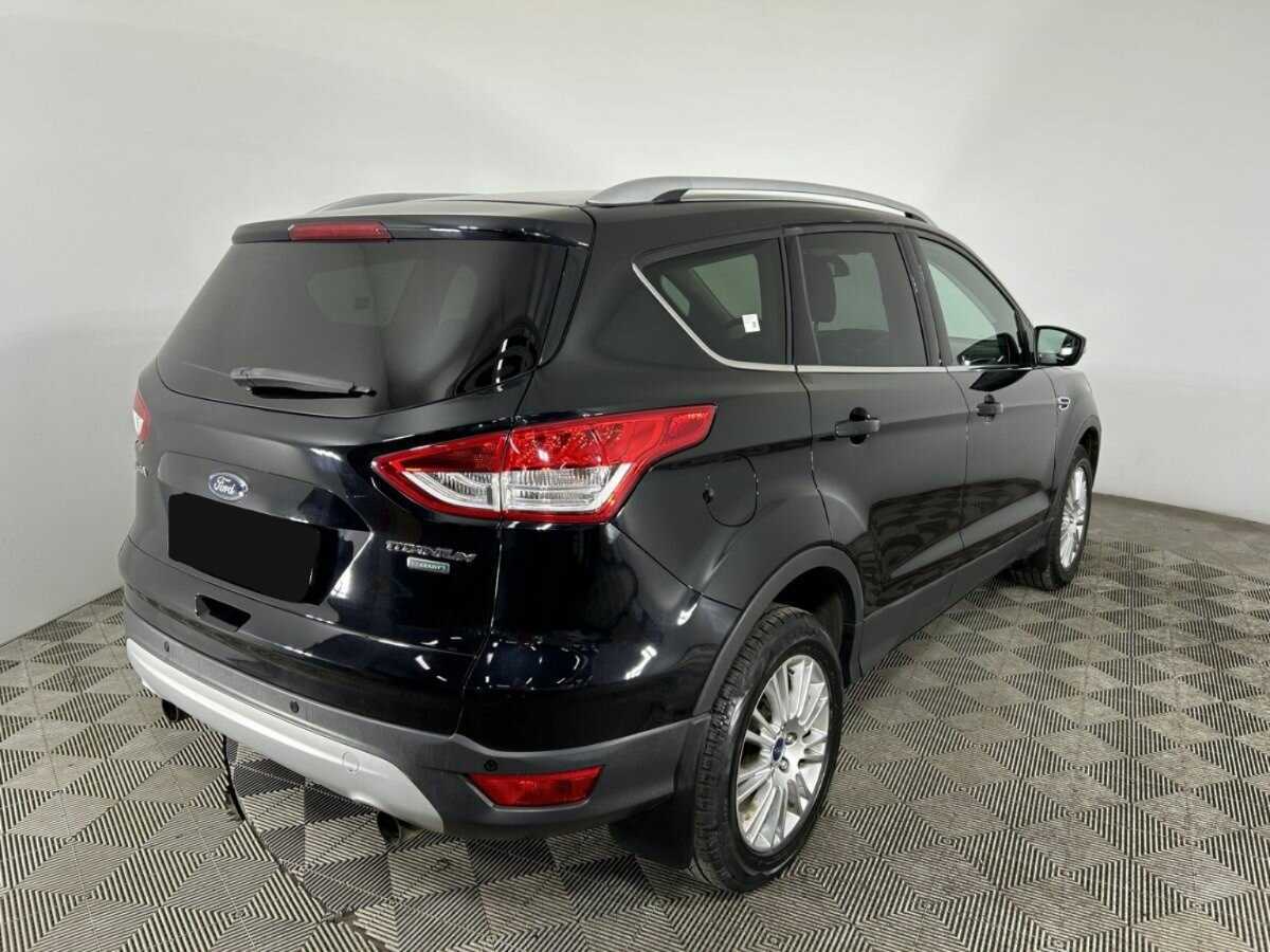 Ford Kuga 2015 года с пробегом. Фото: #4