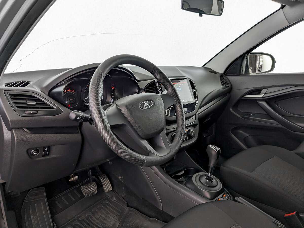 Lada (ВАЗ) Vesta 2018 года с пробегом. Фото: #13