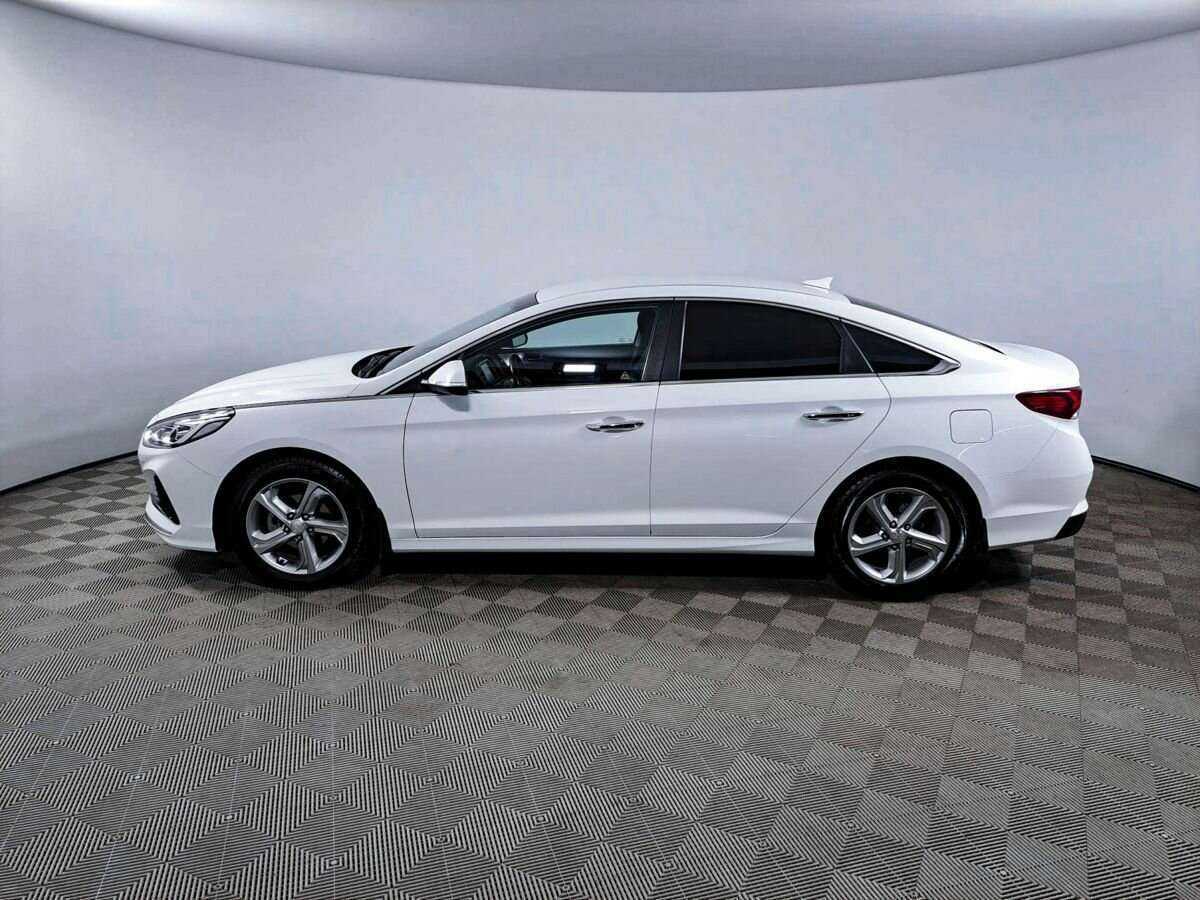Hyundai Sonata 2018 года с пробегом. Фото: #7