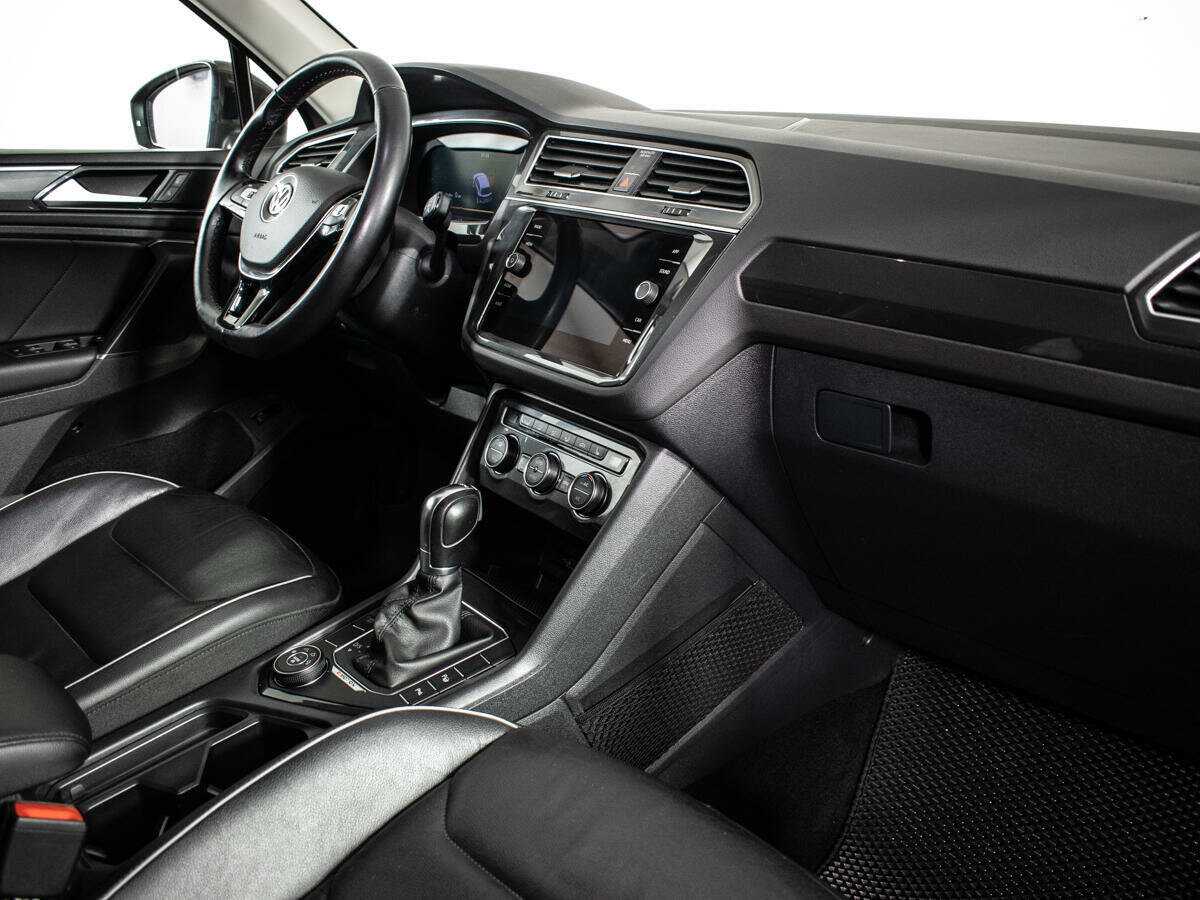 Volkswagen Tiguan 2018 года с пробегом. Фото: #8