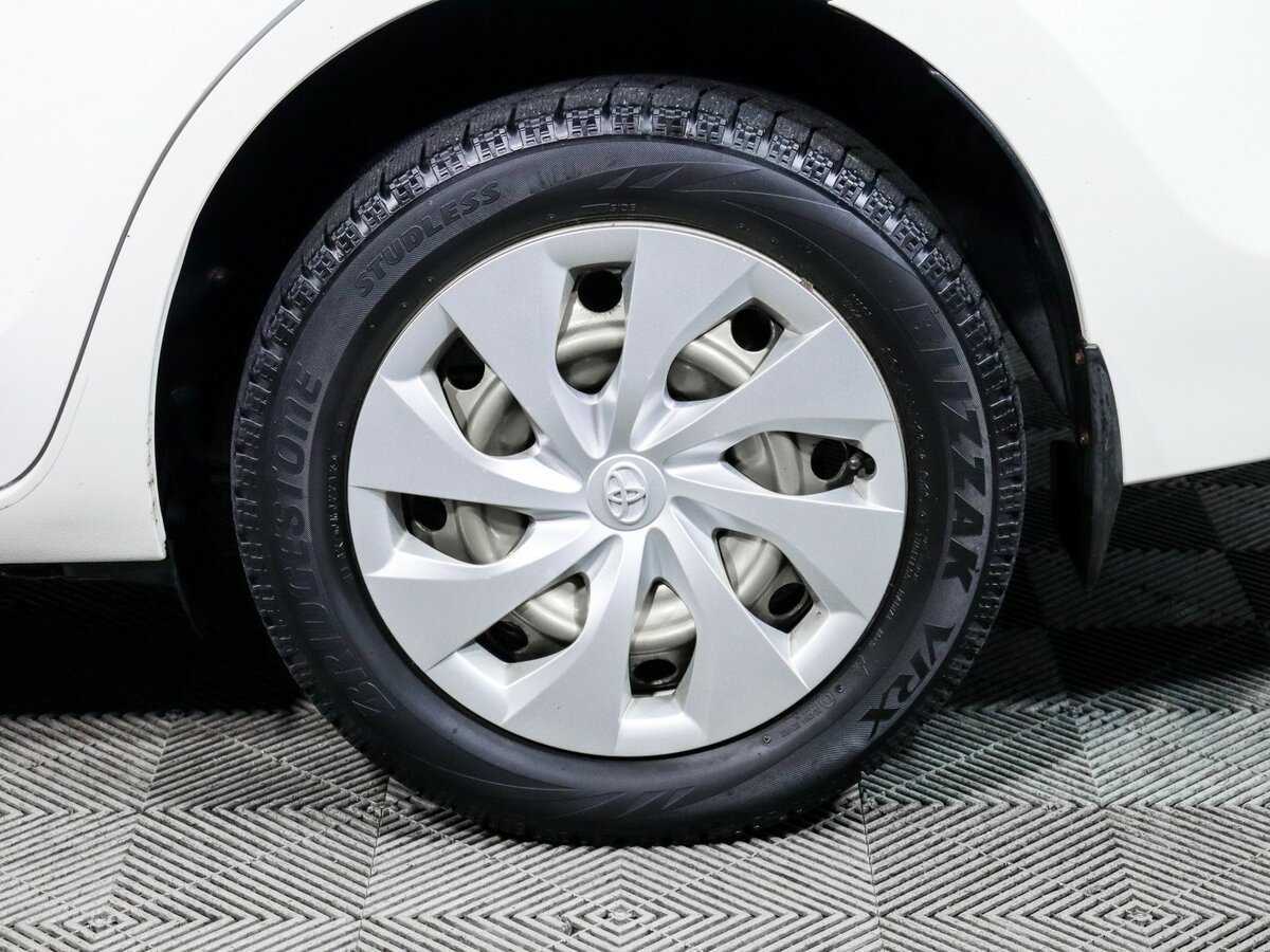 Toyota Corolla 2014 года с пробегом. Фото: #14