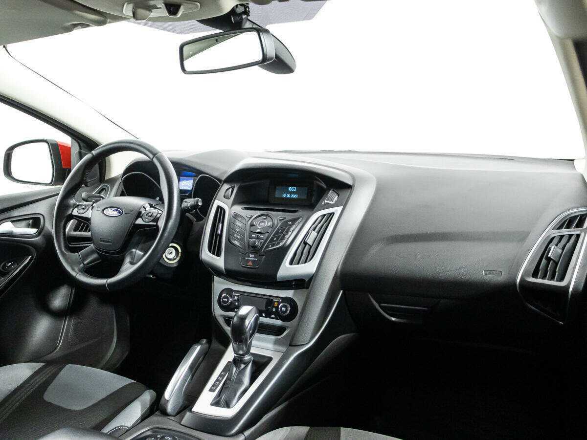 Ford Focus 2013 года с пробегом. Фото: #8